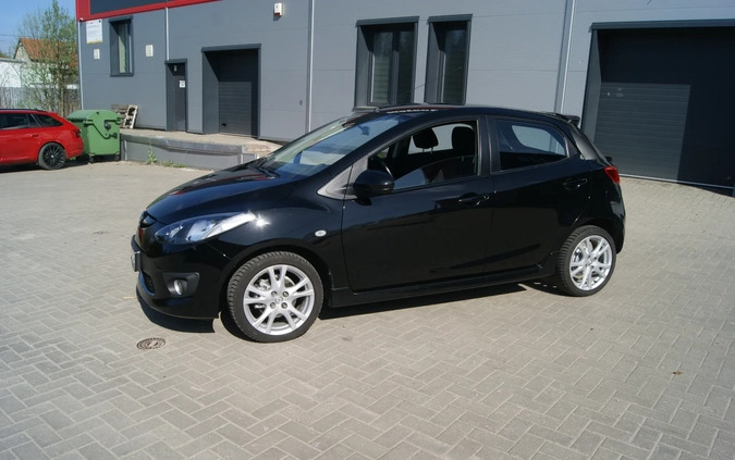 Mazda 2 cena 14900 przebieg: 145852, rok produkcji 2008 z Krynica-Zdrój małe 379